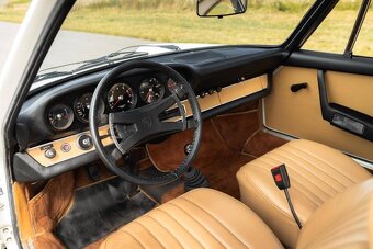 Porsche 911 T/E 2.4 z roku 1973 - 16
