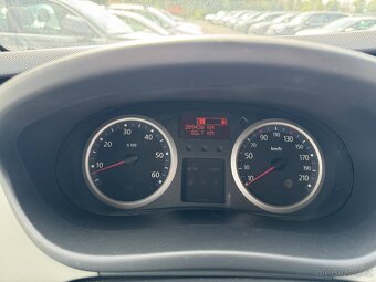 Renault Trafic 2.0 Dci 84 kw 9 míst - 16