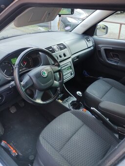 Škoda Roomster Scout TOP STAV - 16