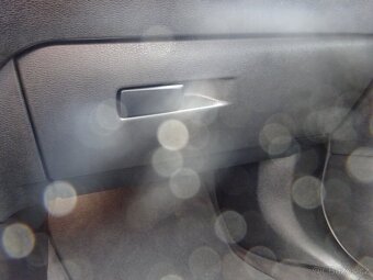BMW X1 1,5 xLine,1 MAJITEL,GARANCE KM - 16
