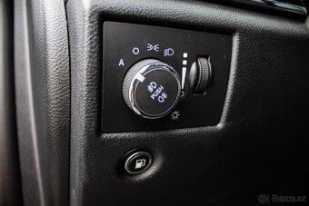 Jeep Grand Cherokee 3.0L V6 TD 75th Anniversary - 16