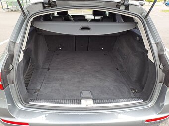 Mercedes Benz E400,250kW,4x4,masáže,SUPER - 16