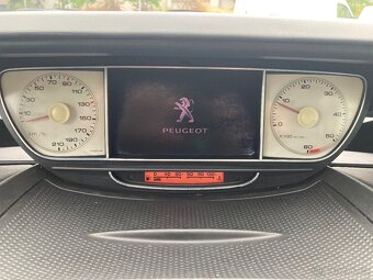 Peugeot 807 2.0HDi 100kW Premium Navi Tažné Webasto STK - 16