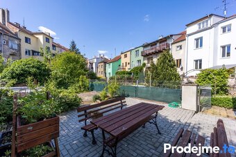 Prodej bytu se 3 jednotkami, 122 m2 - Znojmo, Palackého - 16