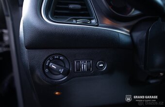 DODGE CHALLENGER SCATPACK SHAKER 6.4 - 16
