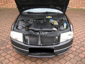 ŠKODA SUPERB 2.5 TDi 120 KW LAURIN/KLEMENT - 16