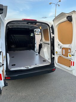 Ford Transit Connect Long 1.6 TDCi 70kW Velice Zachovalý - 16