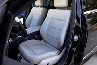 Mercedes Benz E 350 CDI AVANTGARDE - 16