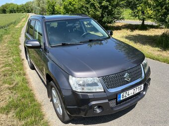 Suzuki Grand Vitara 2.4 - 16