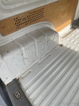 Volkswagen Caddy 2.0 SDI - 16