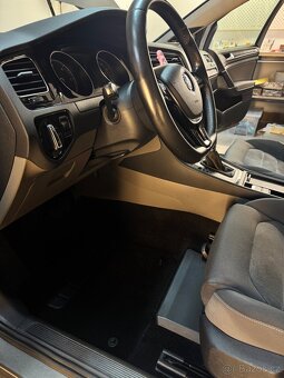 VW Golf Variant 1.6 TDI DSG Highline – kombi - 16