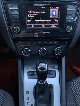 Škoda OCTAVIA 2016 - 16