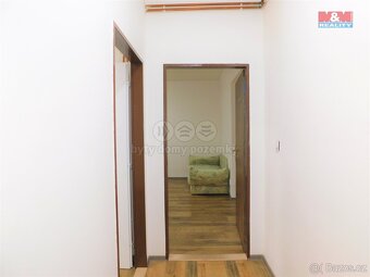 Prodej rodinného domu, 302 m², Čelákovice, ul. Jiráskova - 16