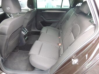 Škoda Superb Combi 2.0TSI,206KW,4x4,DSG,2018,1maj.ČR,-21%DPH - 16
