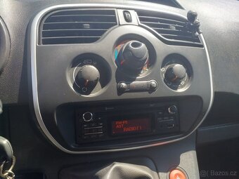 RENAULT KANGOO 1,5 DCi,KLIMA,ABS,ČR,SERVISKA - 16