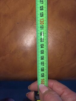 Nabízím dřevěnou jídelní soupravu  masiv - 16