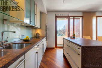 Prodej bytu 4+1, 146 m², Villa Bianca, Praha-Bubeneč - 16