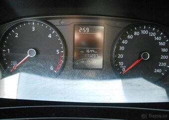 Volkswagen Transporter 2,0 TDI 75 kW 3 Místa Serviska nafta - 16