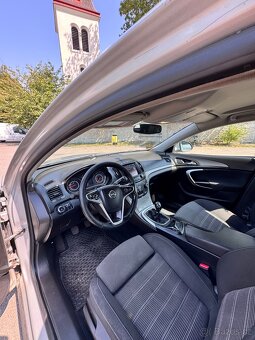 Opel Insignia 2.0 diesel  2013 rok - 16