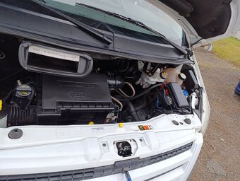 Ford Transit 2.2 TDCi 9míst klima - 16