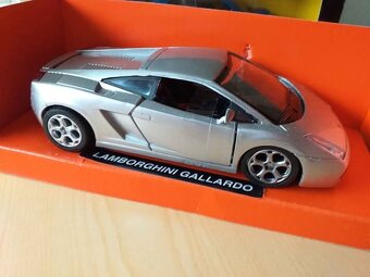 Modely 1:43 - 16