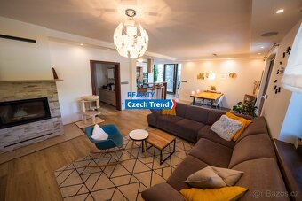 Pronájem novostavby rodinného domu, 5+kk, 180 m2 s garáží a  - 16