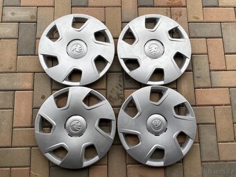 Sada zimních kol Škoda 195/55R15 5x100 vč poklic - 16