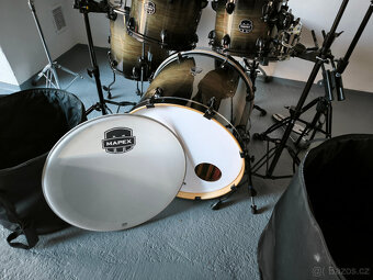 Bicí souprava Mapex Armory, hardware, činely a obaly - 16
