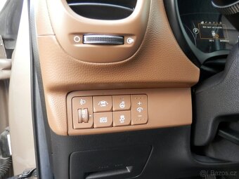 Kia Soul 1.6GDi 97kW EXLUSIVE automat 7/2015 - 16