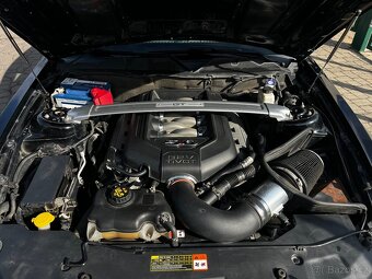 Ford Mustang 5,0 V8 GT CS, nebourané, původ ČR - 16
