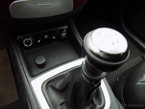 Hyundai Santa Fe 2.2 CRDI 114 KW TAŽNÉ ČR - 16