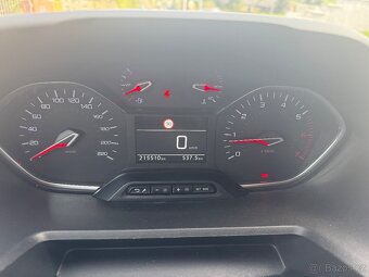 Prodám Peugeot Rifter Long 1,5 nafta 96 KW - 16