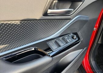 Toyota C-HR 1.8-1.majitelTOP VÝBAVA-HYBRID - 16