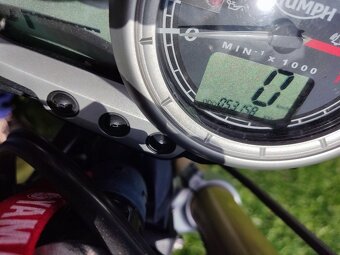 Triumph Street Triple 675 (2007) SUPER CENA - 16