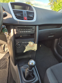 Peugeot 207 1.4i, r.v. 2009 - 16