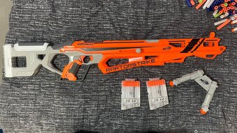 Nerf zbraně a pistole - 16
