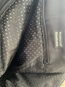 Motorkářské oblečení, držák páteře a tašku - 16