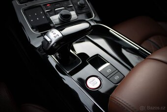 Audi S8 / SVK auto / TOP STAV / - 16