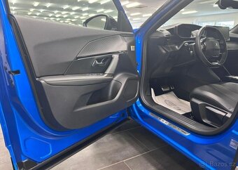 Peugeot 2008 e-2008 GT 50kWh Zaruka 1rok 100 kw - 16
