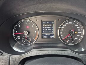 Volkswagen Sharan 2.0 TDi 110kw DSG 2019 ZÁRUKA - 16