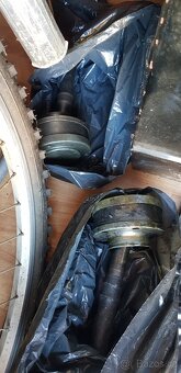 Tatra 613+Tatra 603 - 16