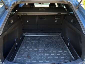 TOYOTA COROLLA 1.8 HYBRID - 16