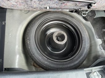 Swift 1,2 GLX Automat - 16