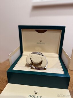 Rolex Submariner 16610LN (2010) – NOS, Full Set - 16