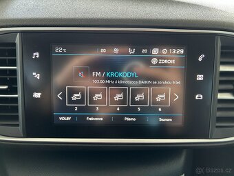 Peugeot 308 1.2 96kW,SERVISKA,PŮVOD ČR - 16