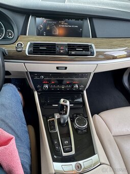 BMW 5 GT 535D 2015 230kw xDrive - 16