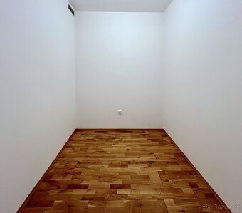 Krásný velký byt s garáží v centru Brna-Údolní ulice - 16