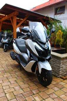 Sym Cruisym 125 i ABS - 16