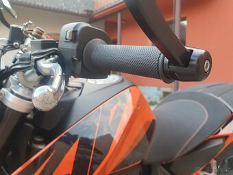 KTM Duke 690 - 16