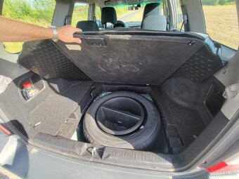 Subaru Forester SG 116Kw Manuál ČR - 16